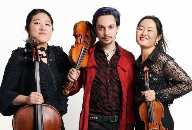 {Cabinet of Curiosities} with ^Étienne Gara and Members of ^Delirium Musicum
